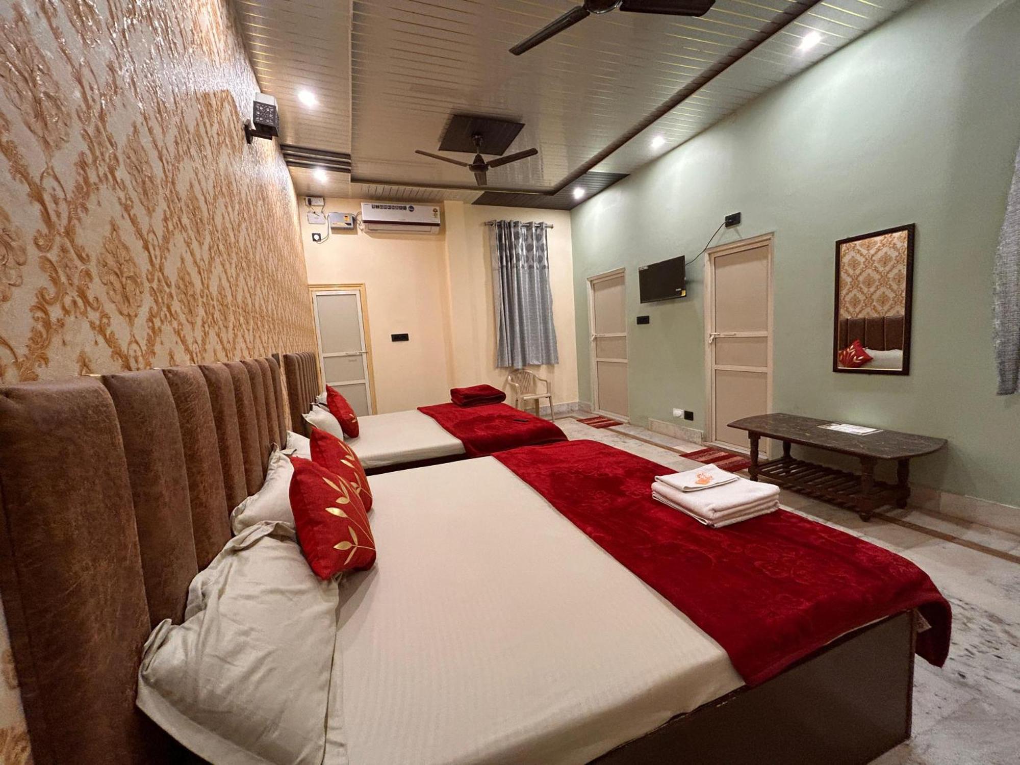 Temple Town Homes Assi Ghat Βαρανάσι Εξωτερικό φωτογραφία