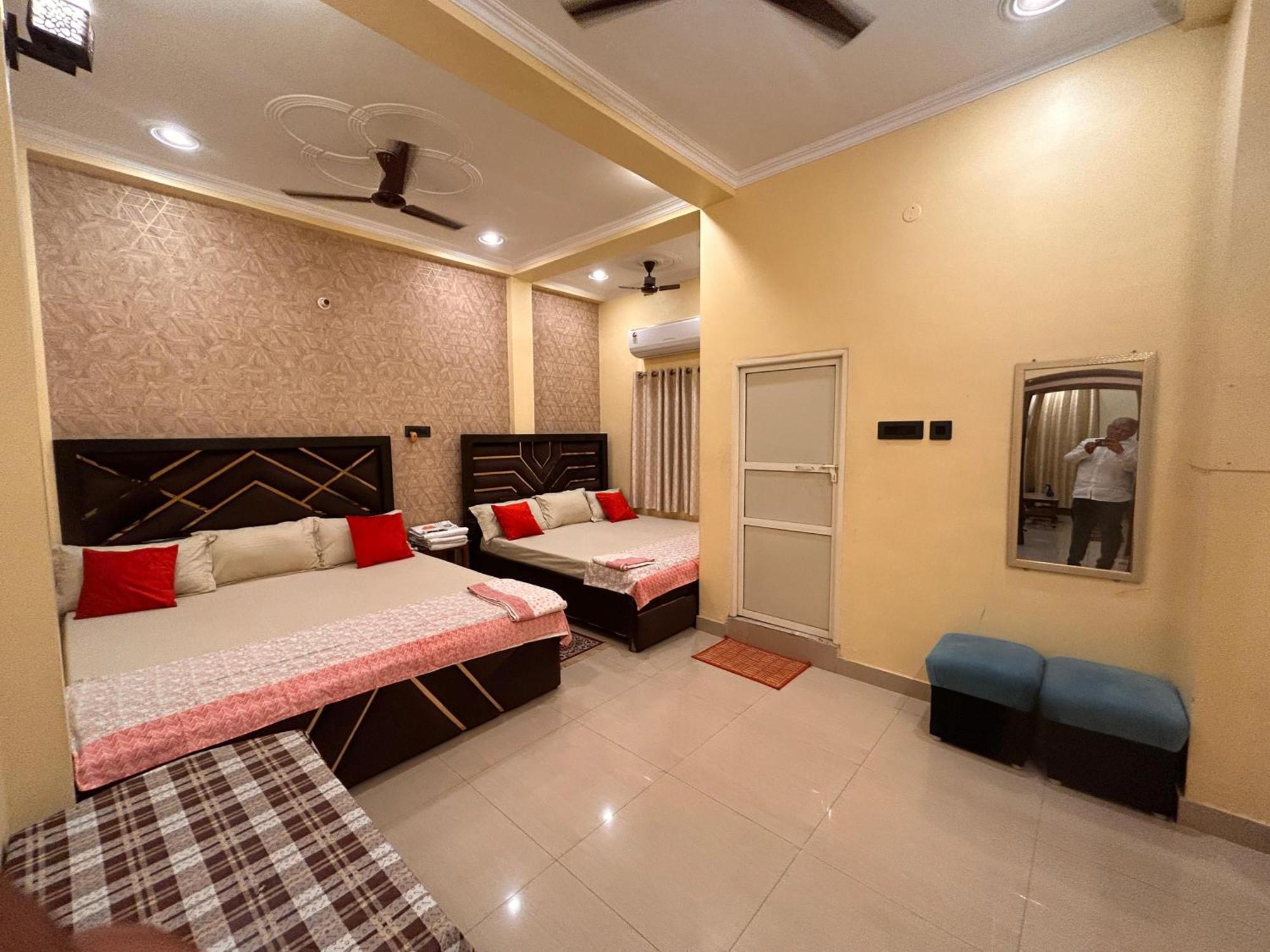 Temple Town Homes Assi Ghat Βαρανάσι Εξωτερικό φωτογραφία